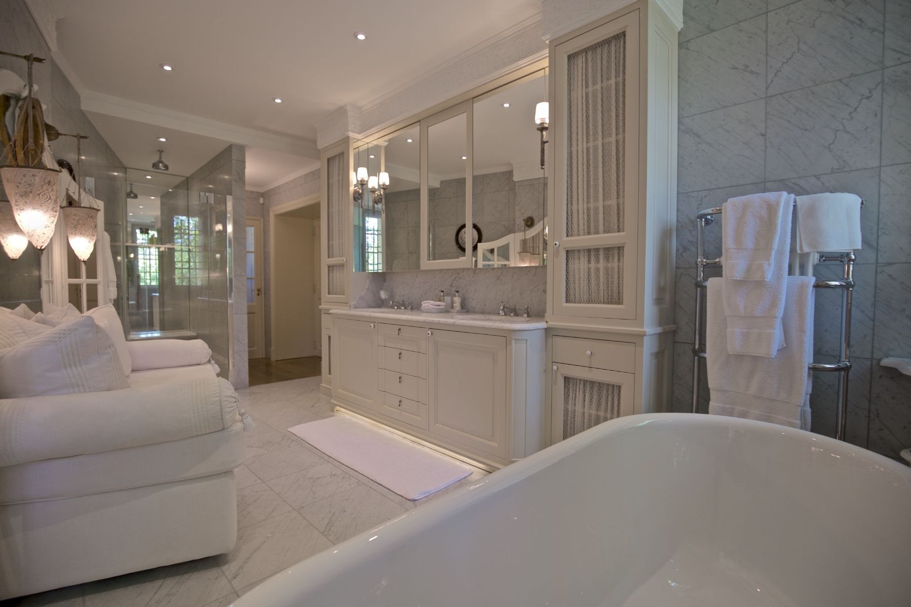Domaine de Beau-Fleurs villa photo.